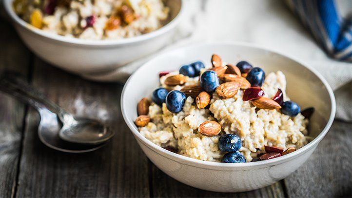 Why You Should Eat Oatmeal Every Day 